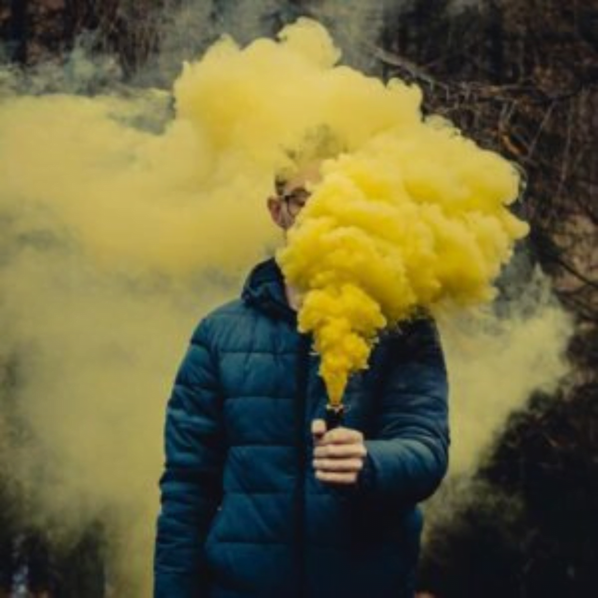 Granada de Humo Wire Pull Amarilla Enola Gaye WP40 - Image 2